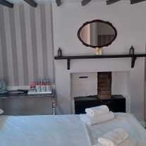 tb_room-6-pic-2.jpg